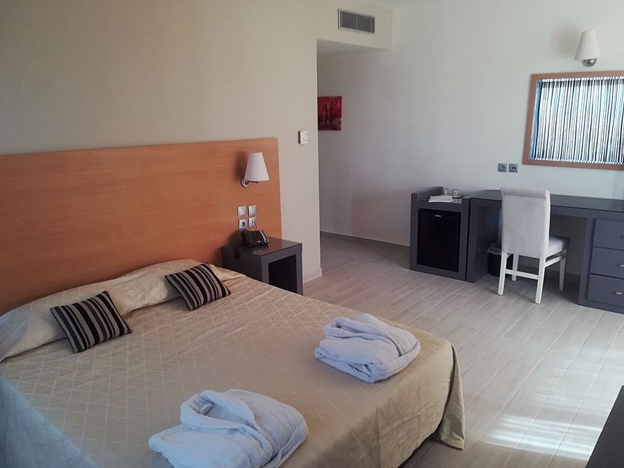 All Senses Ocean Blue Sea Side Resort (Adults Only) Petaloudes Eksteriør billede